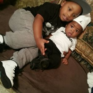 Meet your Posher, Ameshia